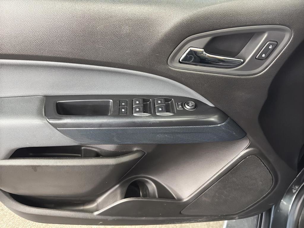 2015 Chevrolet Colorado in Saint-Hyacinthe, Quebec - 11 - w1024h768px