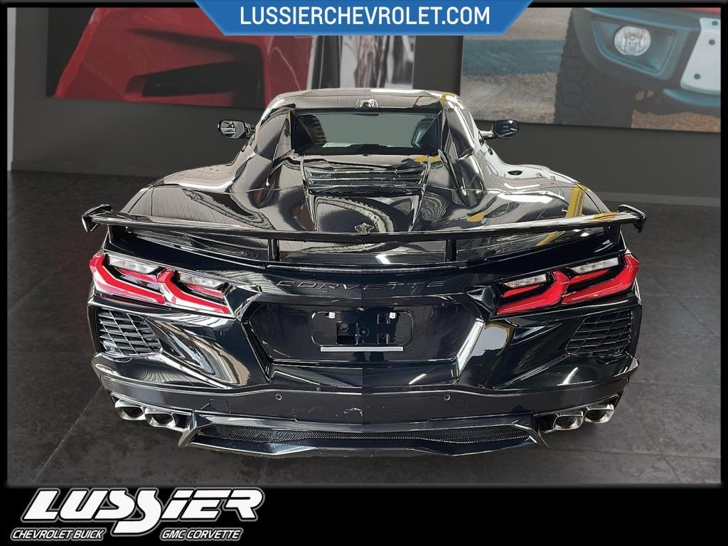 2025 Chevrolet CORVETTE STINGRAY CABRIOLET in Saint-Hyacinthe, Quebec - 3 - w1024h768px