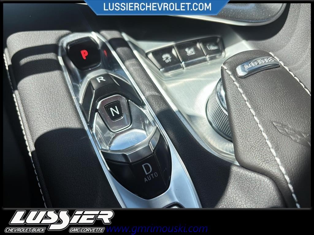 2025 Chevrolet CORVETTE STINGRAY CABRIOLET in Saint-Hyacinthe, Quebec - 13 - w1024h768px