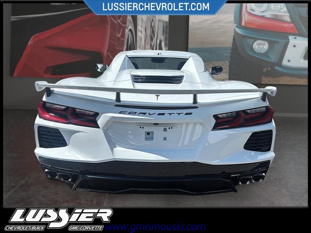 2025 Chevrolet CORVETTE STINGRAY CABRIOLET in Saint-Hyacinthe, Quebec - 3 - w1024h768px