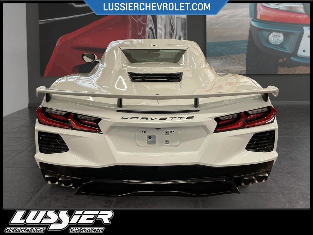 2025 Chevrolet CORVETTE STINGRAY CABRIOLET in Saint-Hyacinthe, Quebec - 3 - w1024h768px