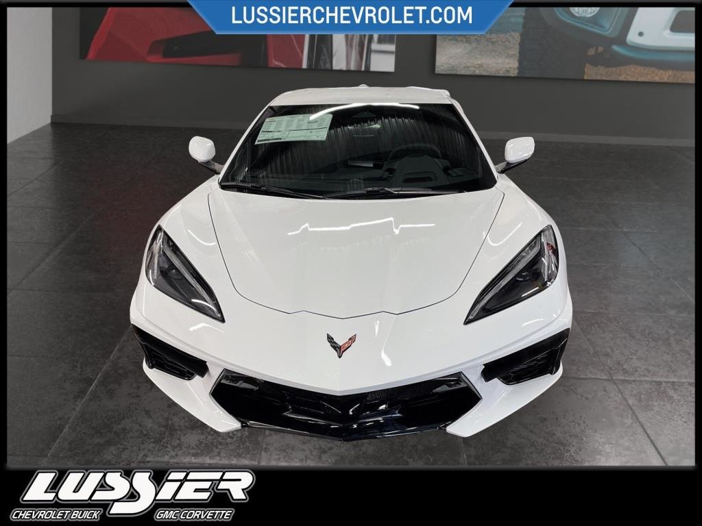 2025 Chevrolet CORVETTE STINGRAY CABRIOLET in Saint-Hyacinthe, Quebec - 2 - w1024h768px