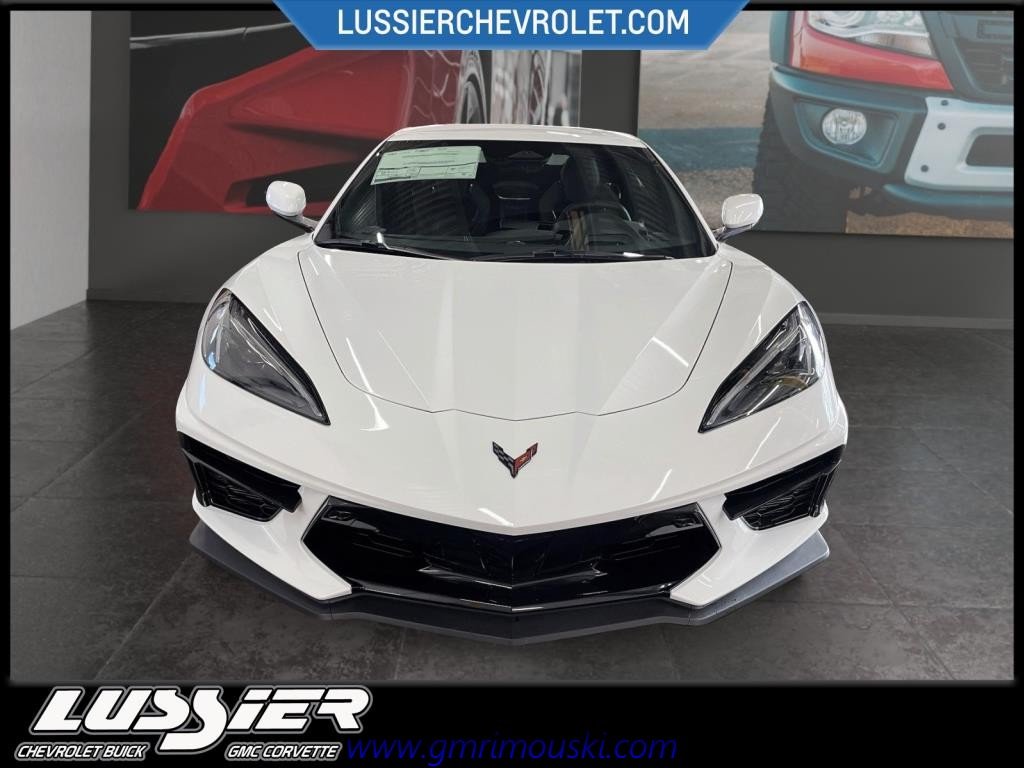 2025 Chevrolet CORVETTE STINGRAY CABRIOLET in Saint-Hyacinthe, Quebec - 2 - w1024h768px