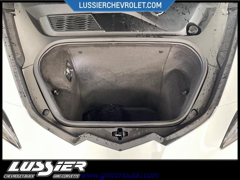 2025 Chevrolet CORVETTE STINGRAY CABRIOLET in Saint-Hyacinthe, Quebec - 8 - w1024h768px