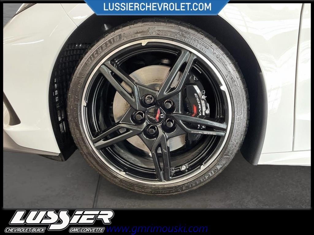 2025 Chevrolet CORVETTE STINGRAY CABRIOLET in Saint-Hyacinthe, Quebec - 9 - w1024h768px