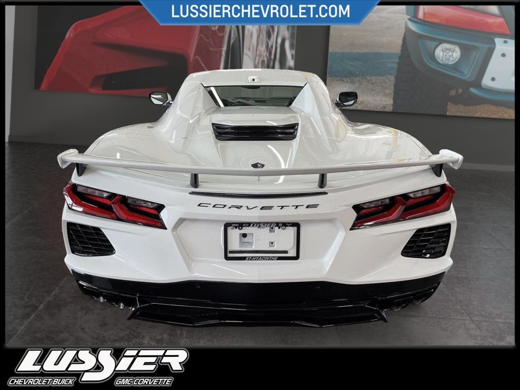 Chevrolet CORVETTE STINGRAY CABRIOLET  2025 à Saint-Hyacinthe, Québec - 3 - w1024h768px