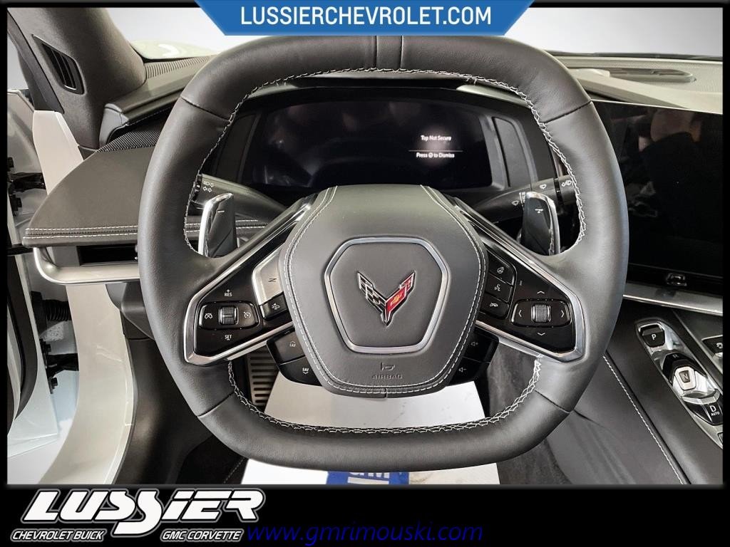 2025 Chevrolet CORVETTE STINGRAY CABRIOLET in Saint-Hyacinthe, Quebec - 14 - w1024h768px