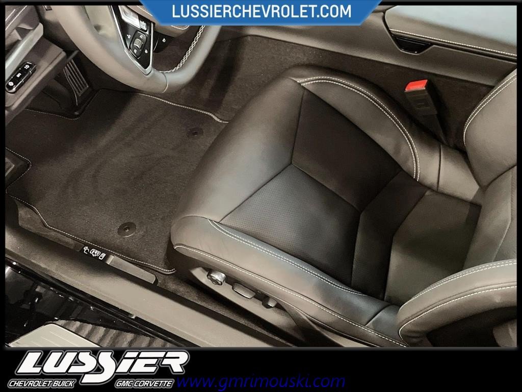 Chevrolet CORVETTE STINGRAY CABRIOLET  2025 à Saint-Hyacinthe, Québec - 8 - w1024h768px