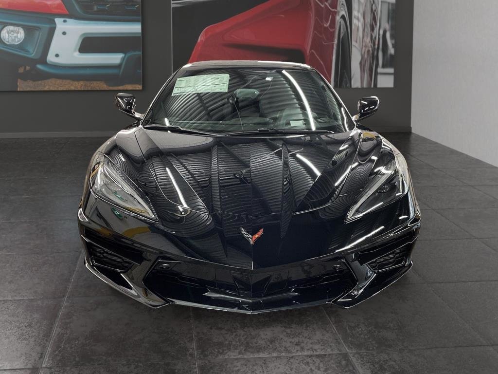 Chevrolet Corvette  2025 à Saint-Hyacinthe, Québec - 2 - w1024h768px