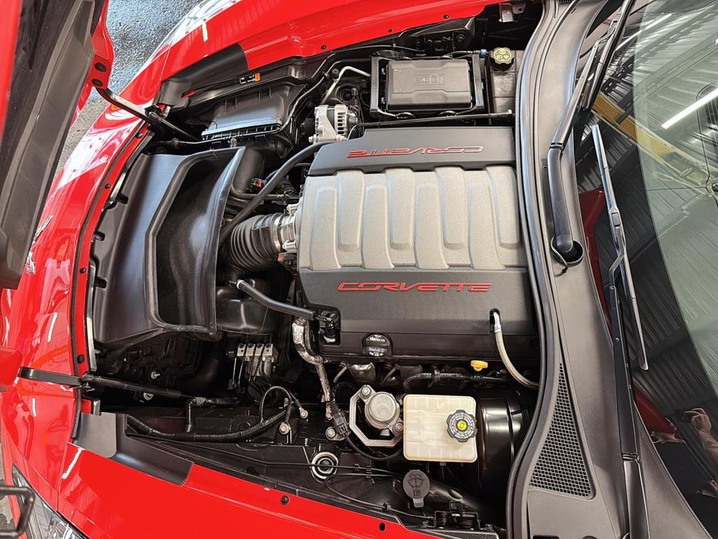 Chevrolet Corvette  2019 à Saint-Hyacinthe, Québec - 8 - w1024h768px