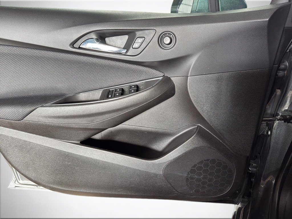 Chevrolet CRUZE LT + GARANTIE DISPONIBLE +  2018 à Saint-Hyacinthe, Québec - 11 - w1024h768px