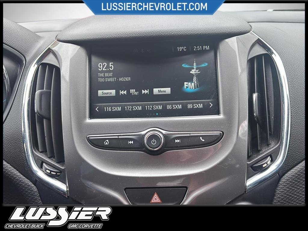 2016 Chevrolet CRUZE in Saint-Hyacinthe, Quebec - 13 - w1024h768px