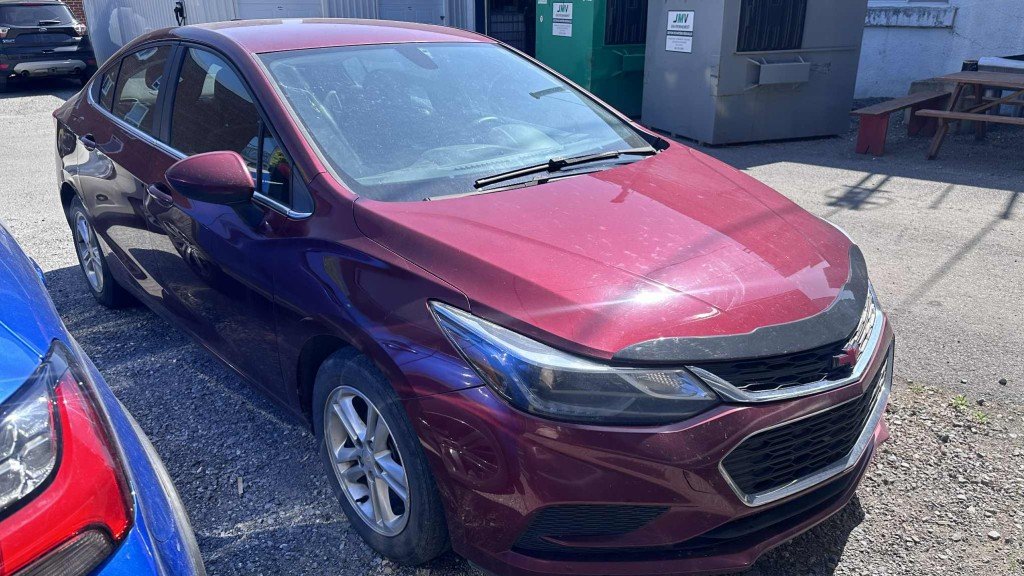 Chevrolet Cruze  2016 à Saint-Hyacinthe, Québec - 6 - w1024h768px
