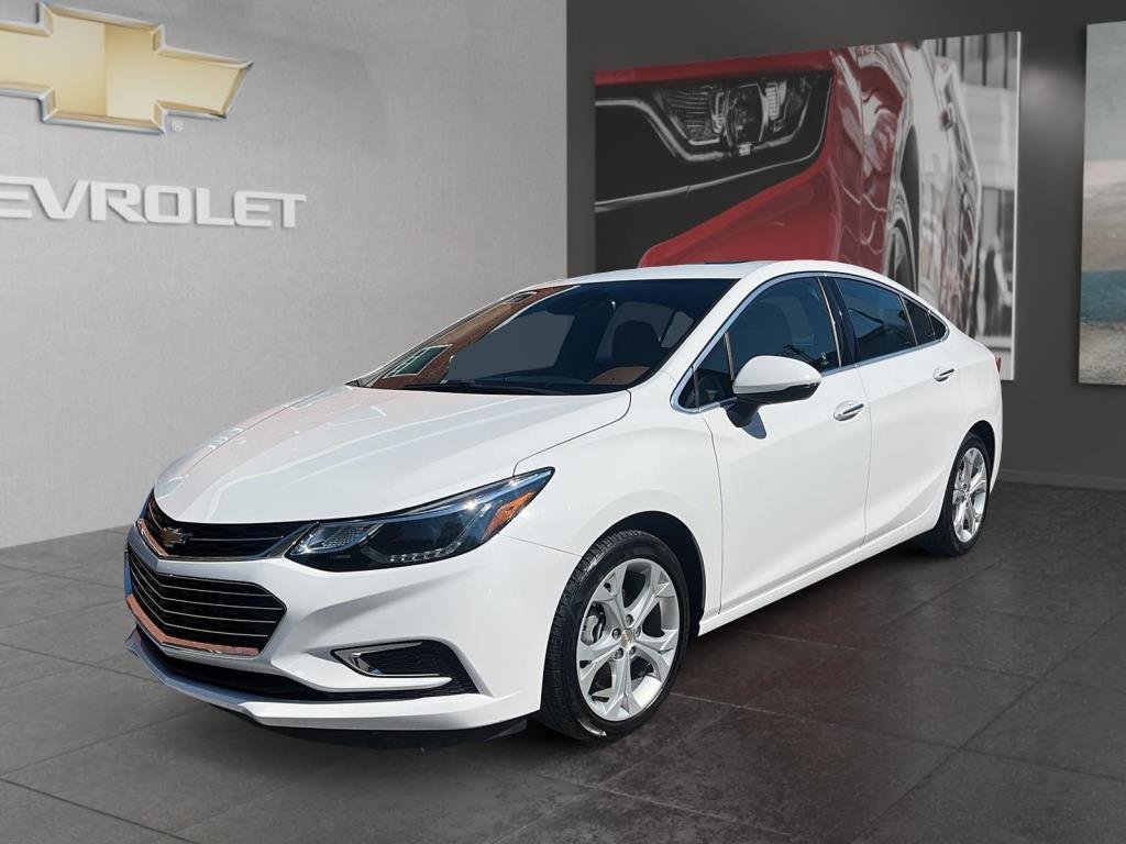 Chevrolet Cruze  2017 à Saint-Hyacinthe, Québec - 1 - w1024h768px