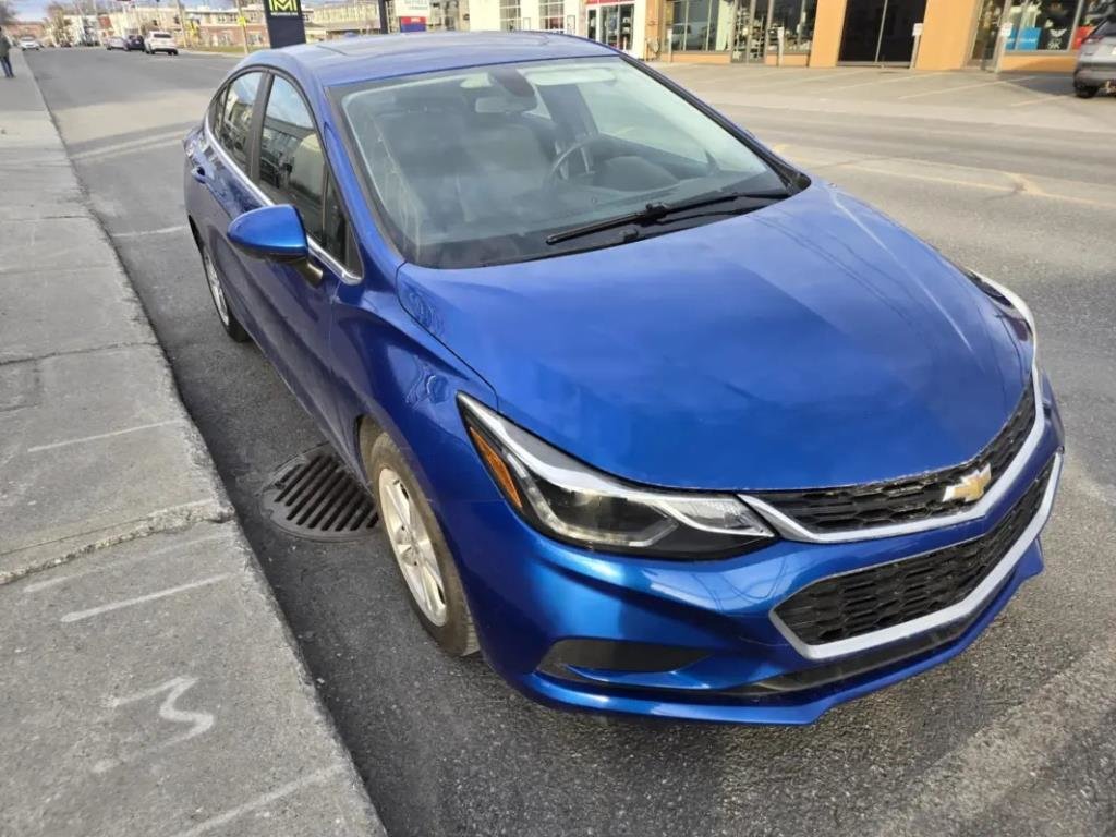 Chevrolet Cruze  2017 à Saint-Hyacinthe, Québec - 6 - w1024h768px