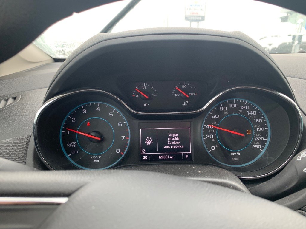 Chevrolet CRUZE  2017 à Saint-Hyacinthe, Québec - 7 - w1024h768px
