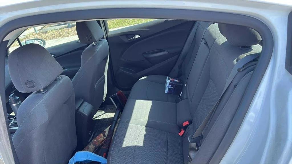 Chevrolet Cruze  2018 à Saint-Hyacinthe, Québec - 6 - w1024h768px