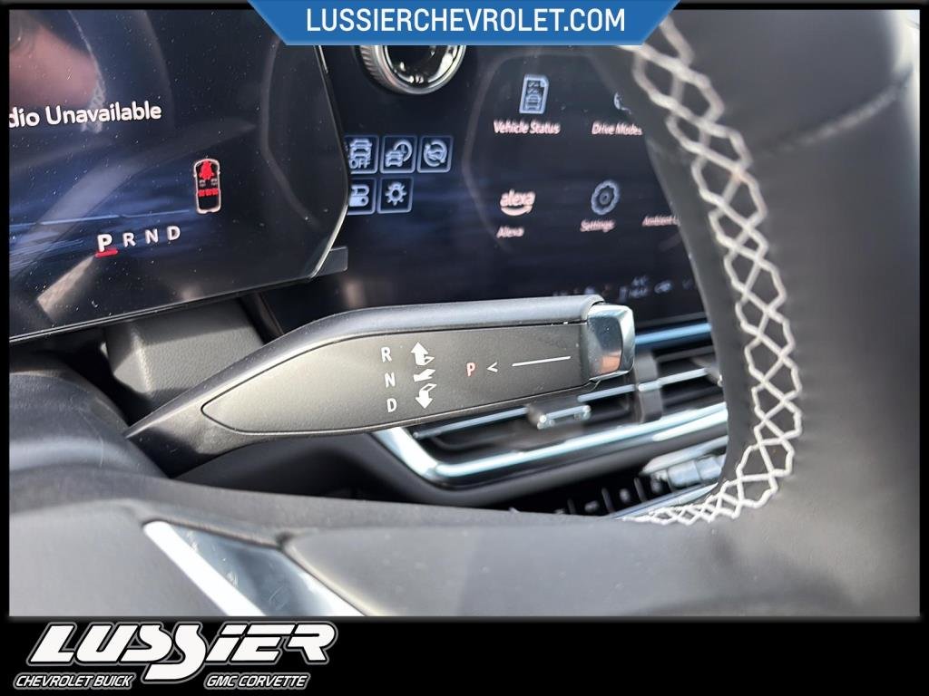 2025 Chevrolet EQUINOX LT EV in Saint-Hyacinthe, Quebec - 14 - w1024h768px