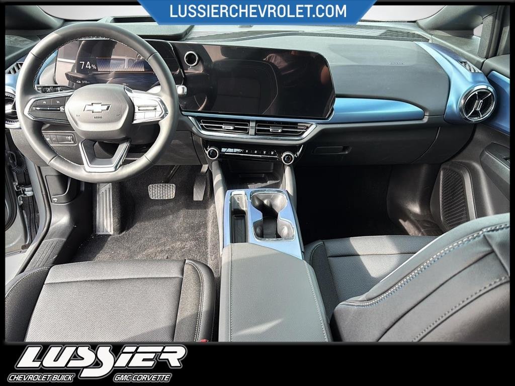 2025 Chevrolet EQUINOX LT EV in Saint-Hyacinthe, Quebec - 9 - w1024h768px