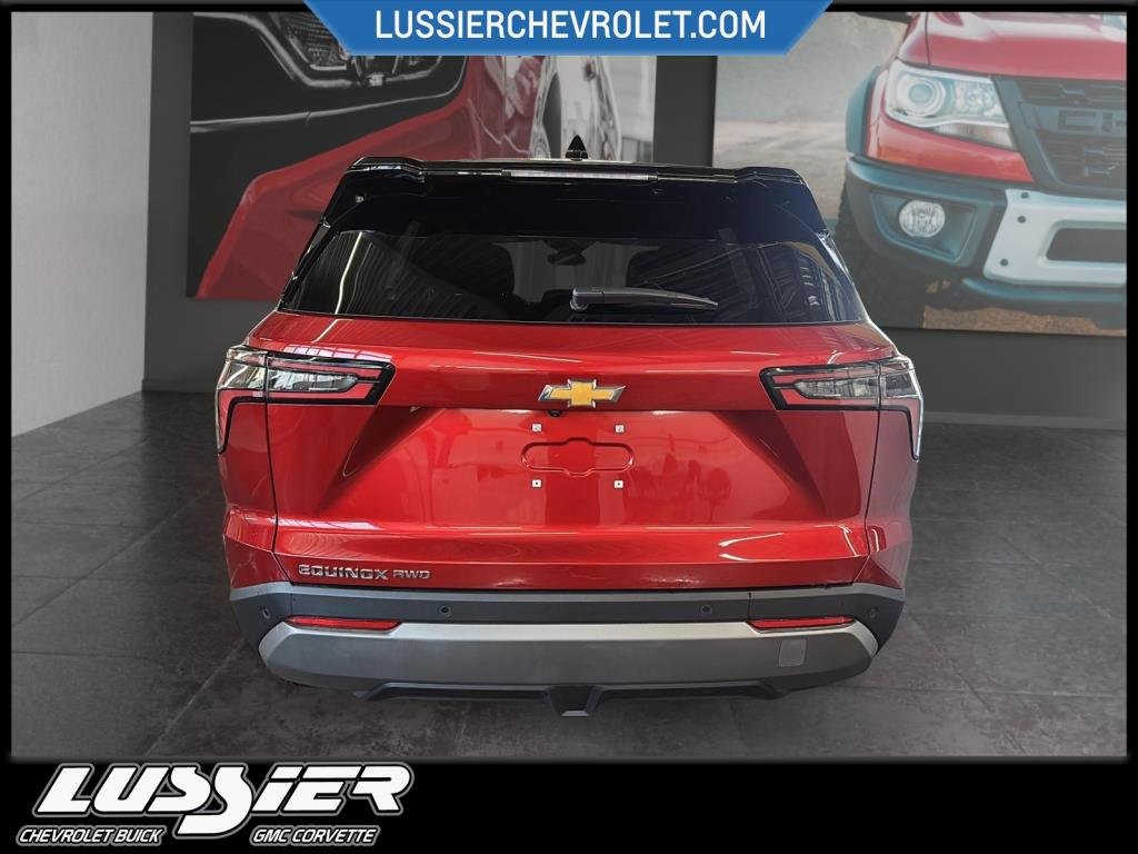 2026 Chevrolet EQUINOX LT in Saint-Hyacinthe, Quebec - 3 - w1024h768px