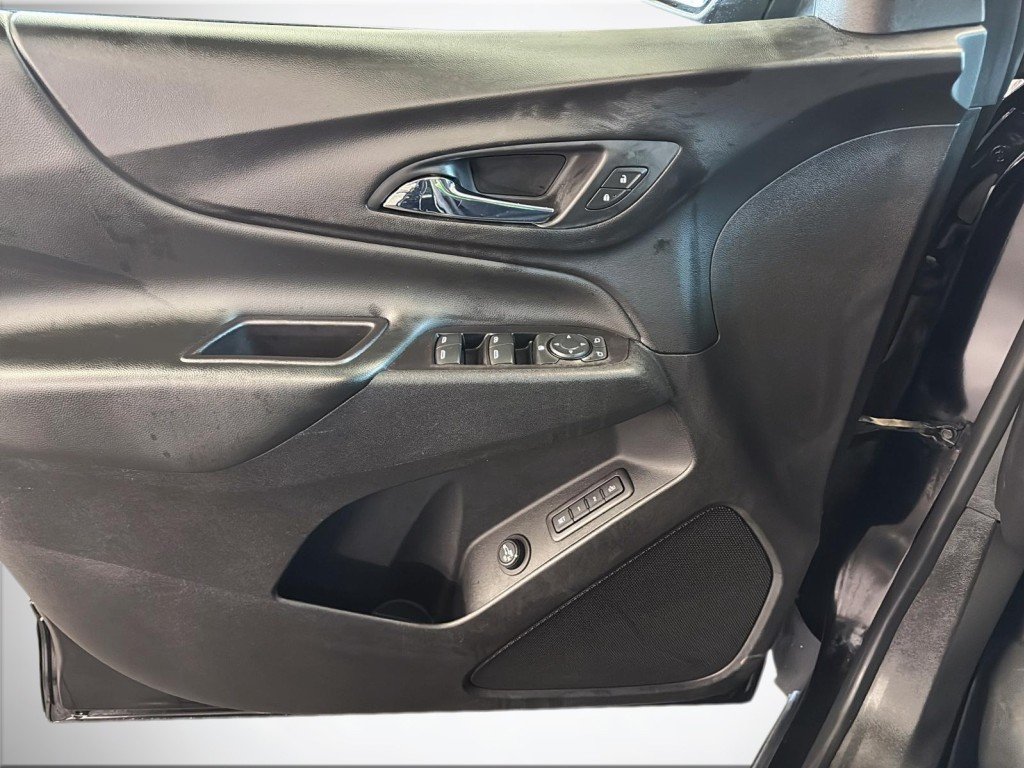 Chevrolet EQUINOX  2020 à Saint-Hyacinthe, Québec - 11 - w1024h768px
