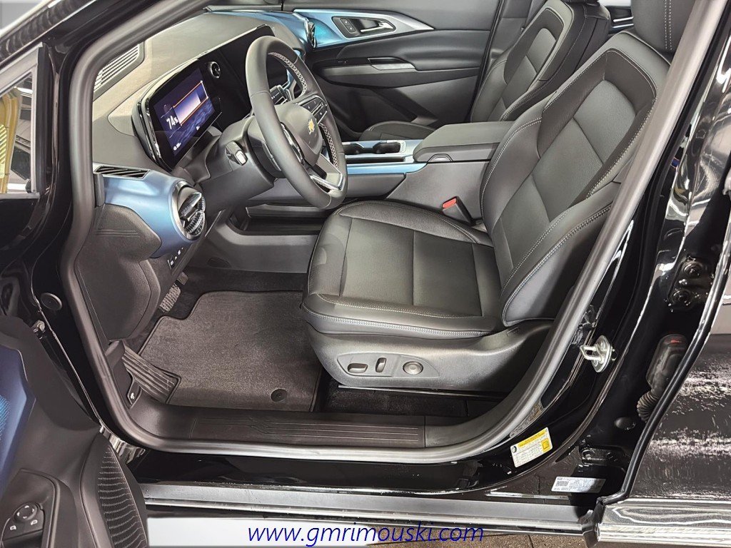 Chevrolet EQUINOX  2024 à Saint-Hyacinthe, Québec - 9 - w1024h768px