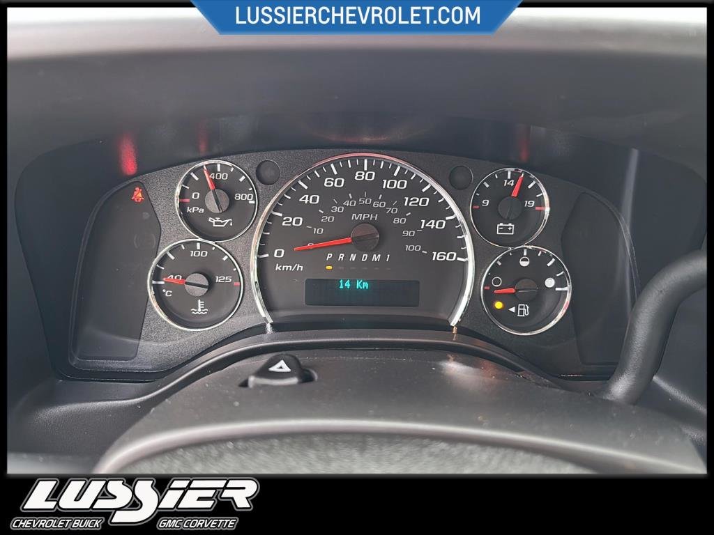 2024 Chevrolet FOURGONNETTE UTILITAIRE LONGUE EXPRESS in Saint-Hyacinthe, Quebec - 8 - w1024h768px