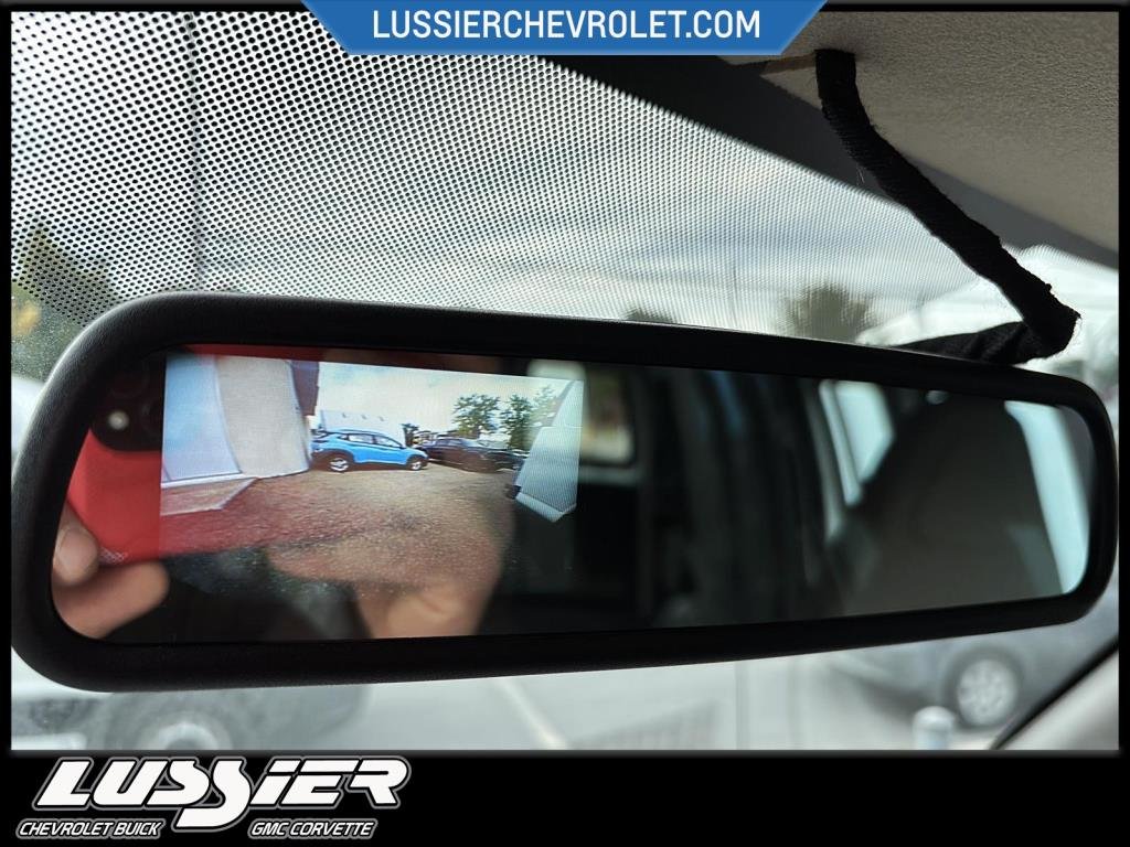 2024 Chevrolet FOURGONNETTE UTILITAIRE LONGUE EXPRESS in Saint-Hyacinthe, Quebec - 11 - w1024h768px