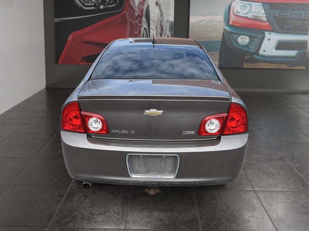 Chevrolet Malibu  2010 à Saint-Hyacinthe, Québec - 3 - w1024h768px