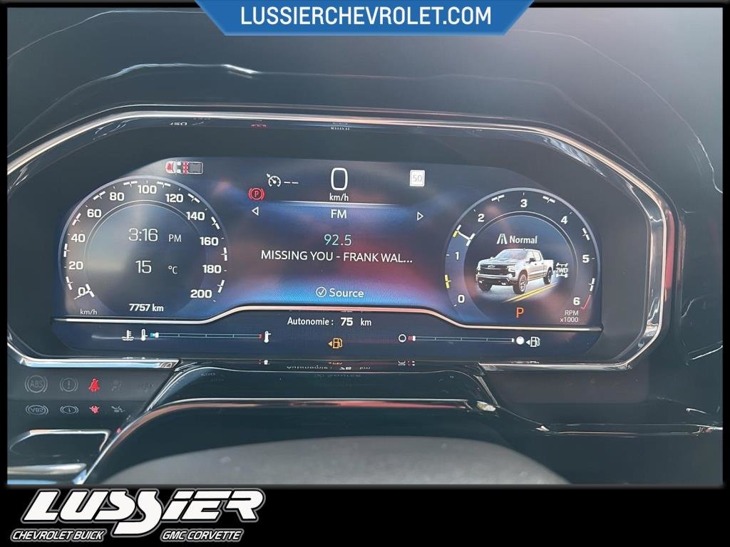 2025 Chevrolet Silverado 1500 in Saint-Hyacinthe, Quebec - 11 - w1024h768px