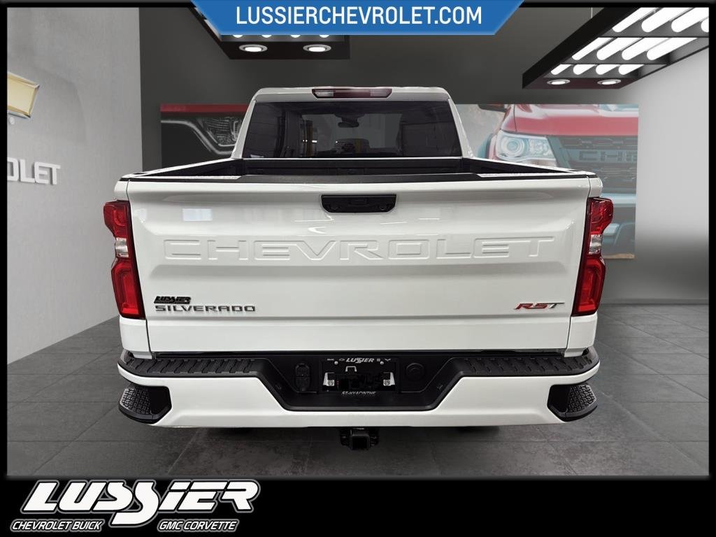 Chevrolet Silverado 1500  2026 à Saint-Hyacinthe, Québec - 3 - w1024h768px