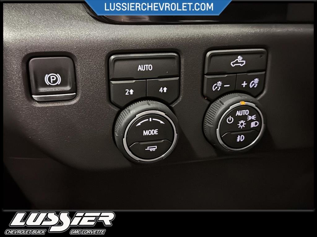 Chevrolet Silverado 1500  2026 à Saint-Hyacinthe, Québec - 17 - w1024h768px