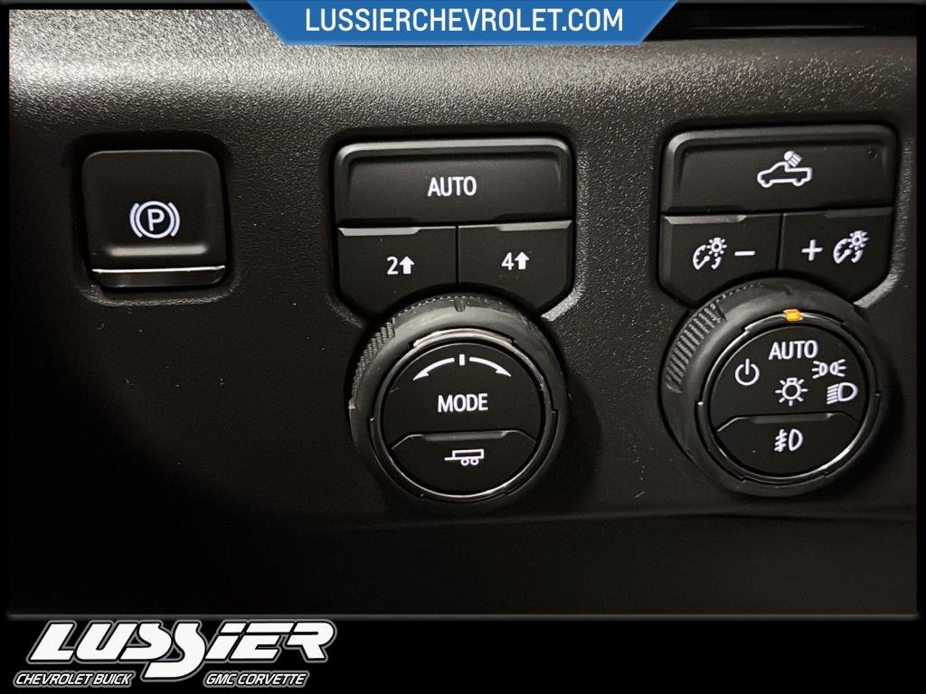 Chevrolet Silverado 1500  2026 à Saint-Hyacinthe, Québec - 15 - w1024h768px