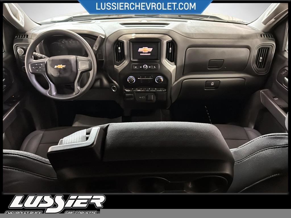 Chevrolet Silverado 1500  2026 à Saint-Hyacinthe, Québec - 9 - w1024h768px