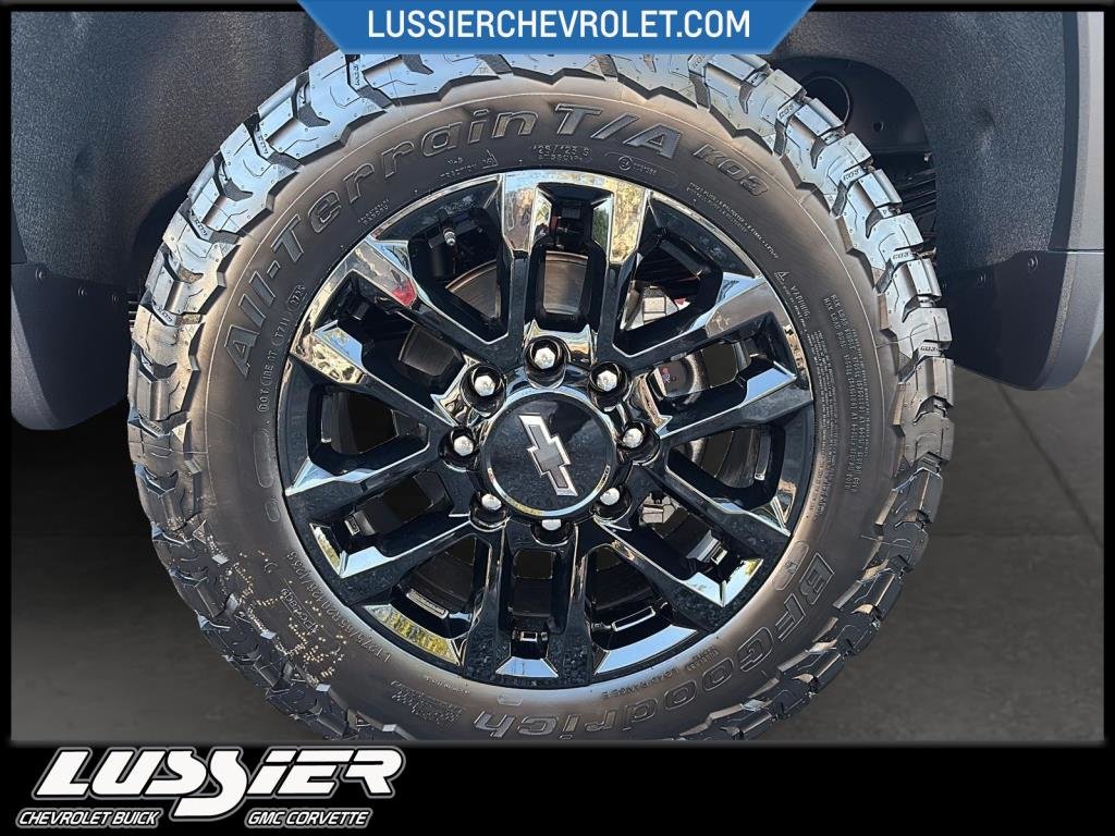 2025 Chevrolet SILVERADO 2500 CAISSE STANDARD DE 6 PIED in Saint-Hyacinthe, Quebec - 6 - w1024h768px