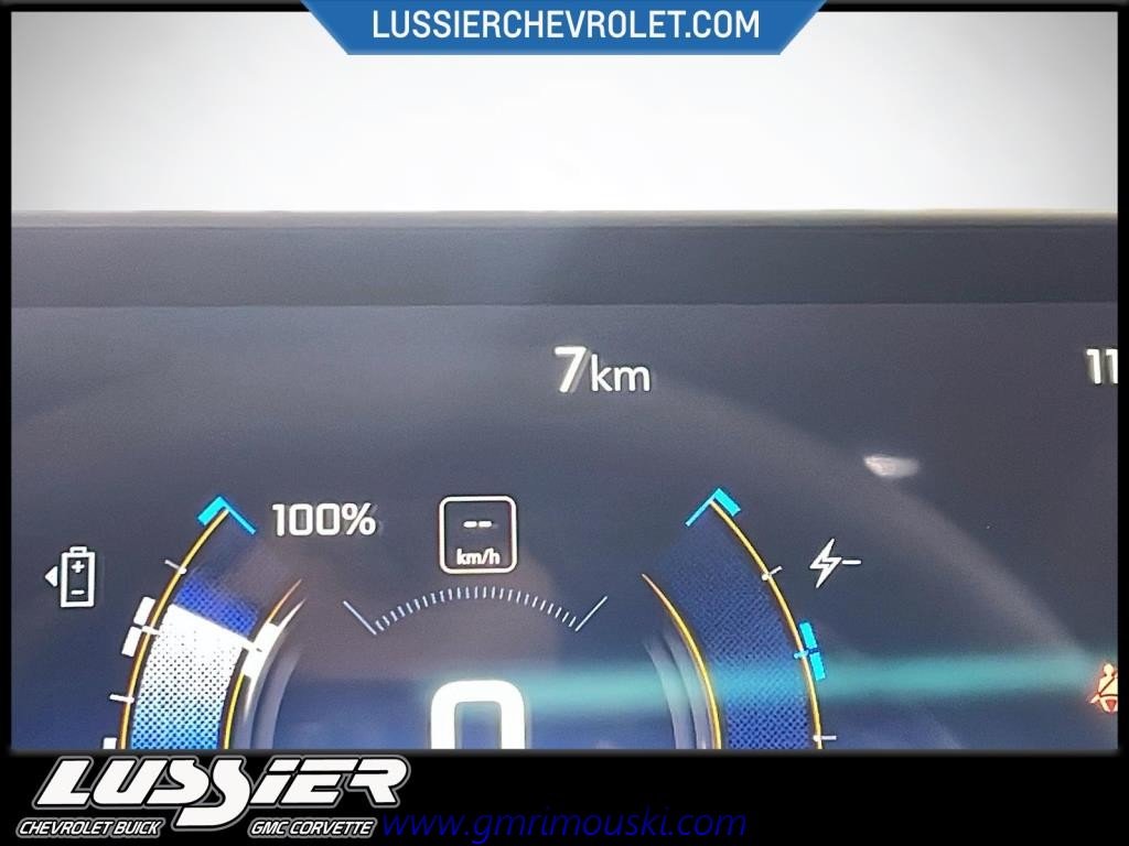 Chevrolet SILVERADO CREW CAB EV  2024 à Saint-Hyacinthe, Québec - 12 - w1024h768px