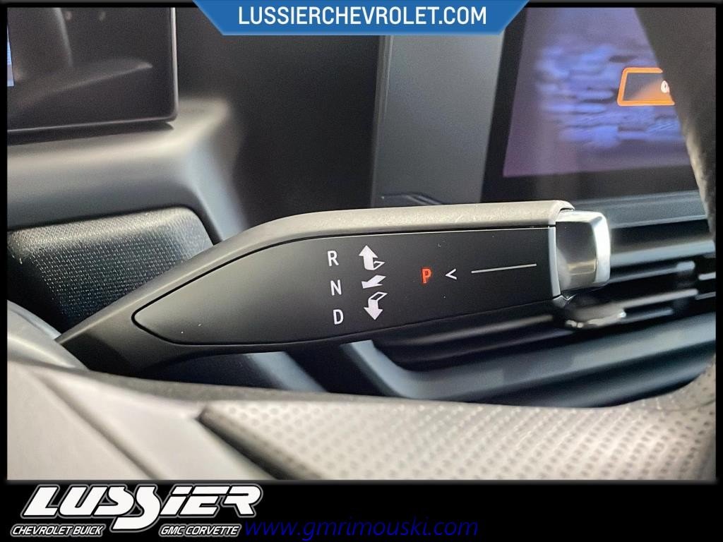 Chevrolet SILVERADO CREW CAB EV  2024 à Saint-Hyacinthe, Québec - 14 - w1024h768px