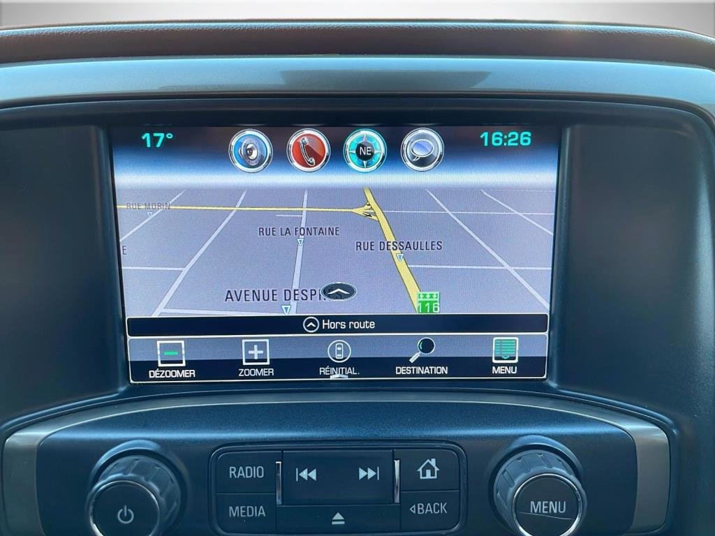 2017 Chevrolet Silverado in Saint-Hyacinthe, Quebec - 20 - w1024h768px