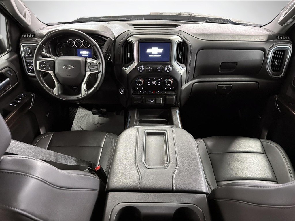 Chevrolet SILVERADO  2021 à Saint-Hyacinthe, Québec - 10 - w1024h768px