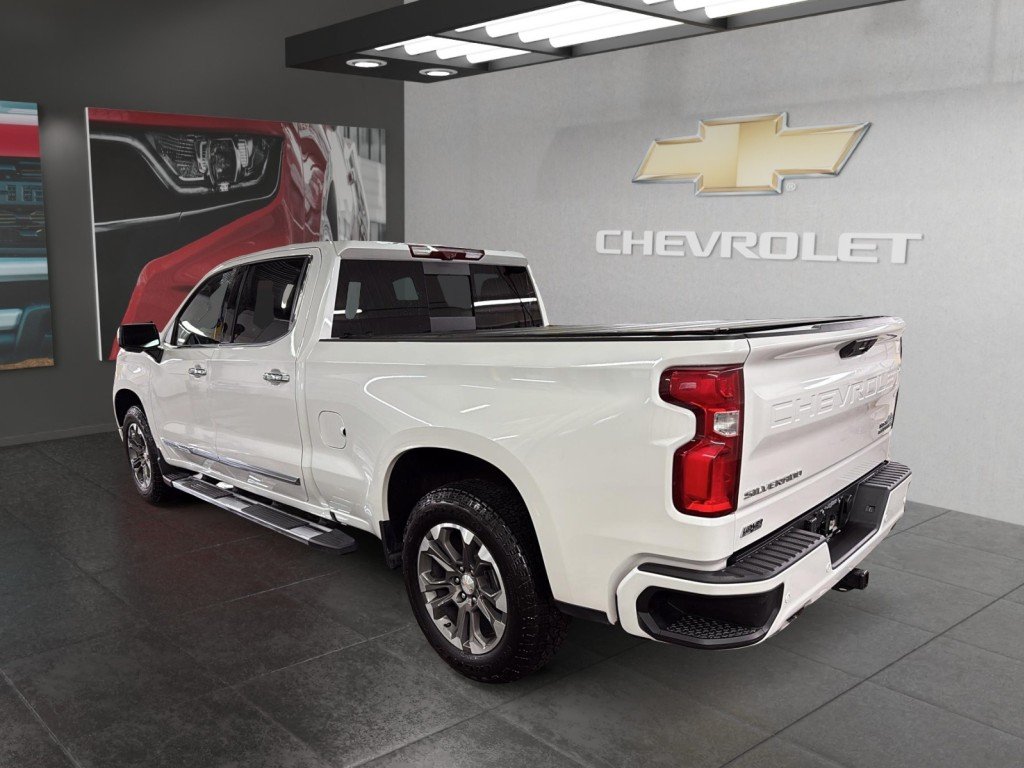 2023 Chevrolet SILVERADO in Saint-Hyacinthe, Quebec - 4 - w1024h768px