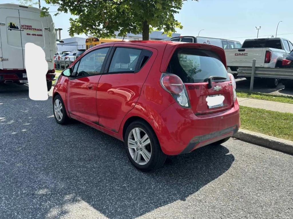 2015 Chevrolet Spark in Saint-Hyacinthe, Quebec - 3 - w1024h768px