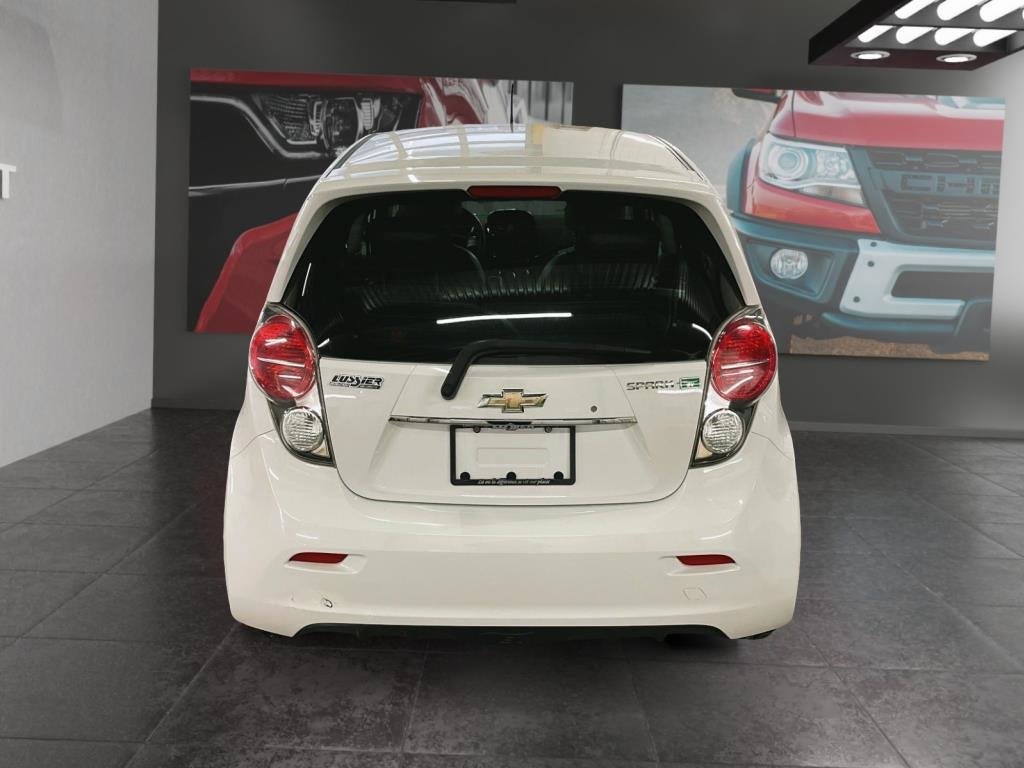 2016 Chevrolet Spark in Saint-Hyacinthe, Quebec - 4 - w1024h768px