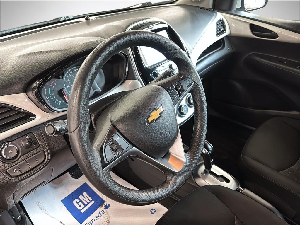 Chevrolet Spark  2017 à Saint-Hyacinthe, Québec - 11 - w1024h768px