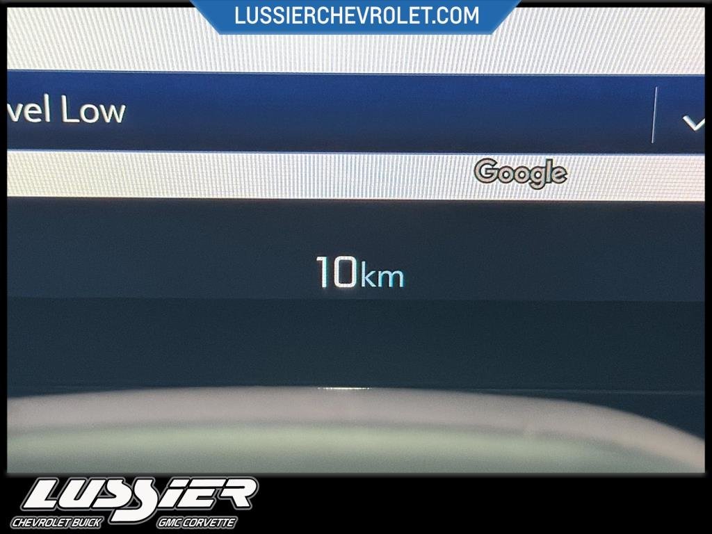 2025 Chevrolet SUBURBAN SÉRIE 1500 – 4 RM in Saint-Hyacinthe, Quebec - 13 - w1024h768px