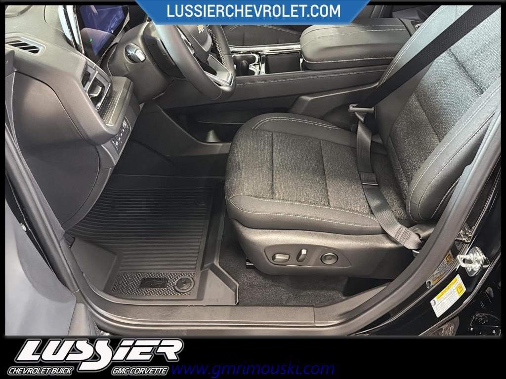 Chevrolet Traverse LT  2025 à Saint-Hyacinthe, Québec - 11 - w1024h768px