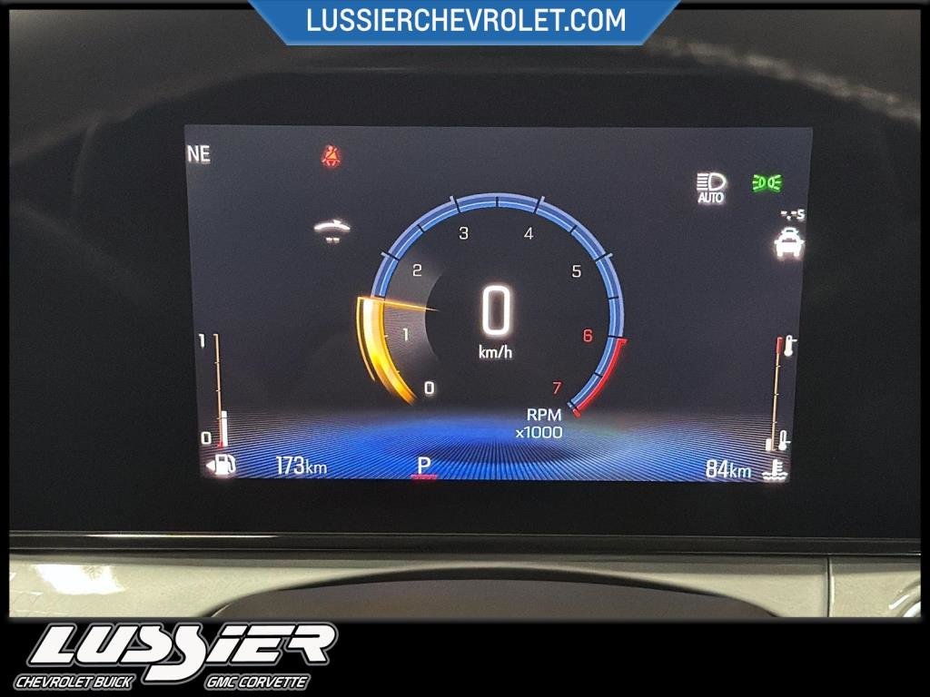 2025 Chevrolet TRAX LT in Saint-Hyacinthe, Quebec - 14 - w1024h768px
