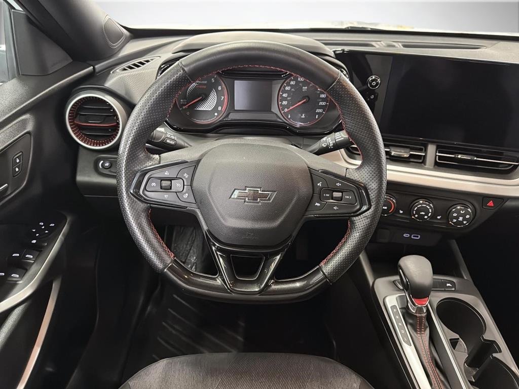 2024 Chevrolet Trax in Saint-Hyacinthe, Quebec - 13 - w1024h768px