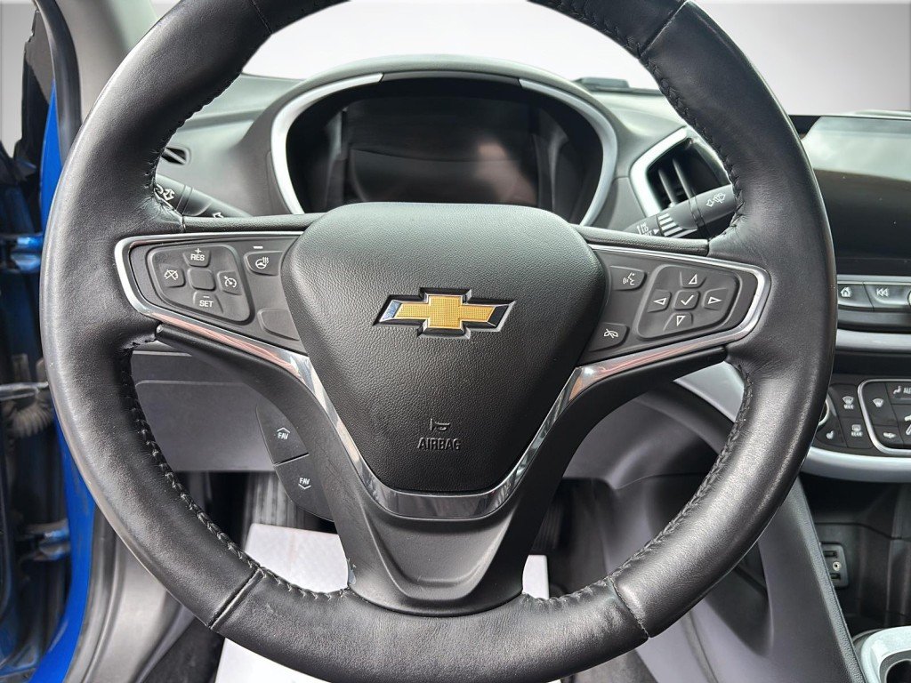 2017 Chevrolet VOLT in Saint-Hyacinthe, Quebec - 11 - w1024h768px