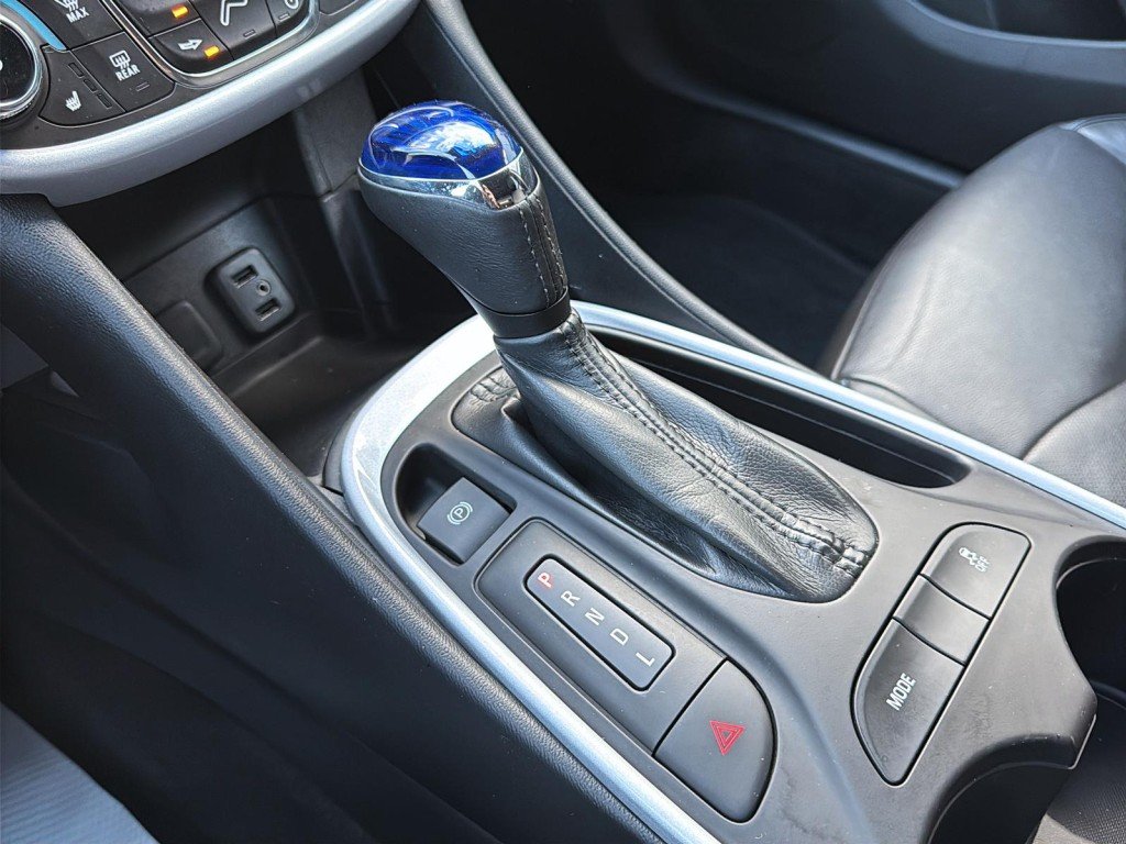 Chevrolet VOLT  2017 à Saint-Hyacinthe, Québec - 15 - w1024h768px