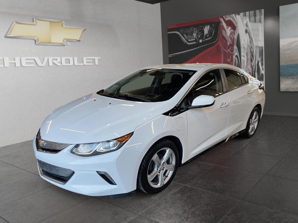 2019 Chevrolet Volt in Saint-Hyacinthe, Quebec - 1 - w1024h768px